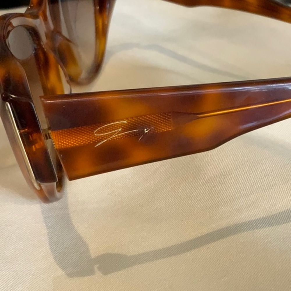 Vintage Genny tortoise shell sunglasses - Picture 5 of 12